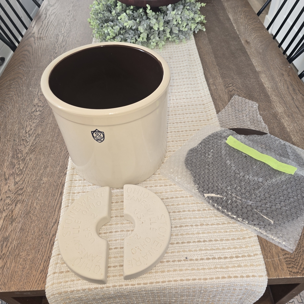 Stoneware Crock with Lid